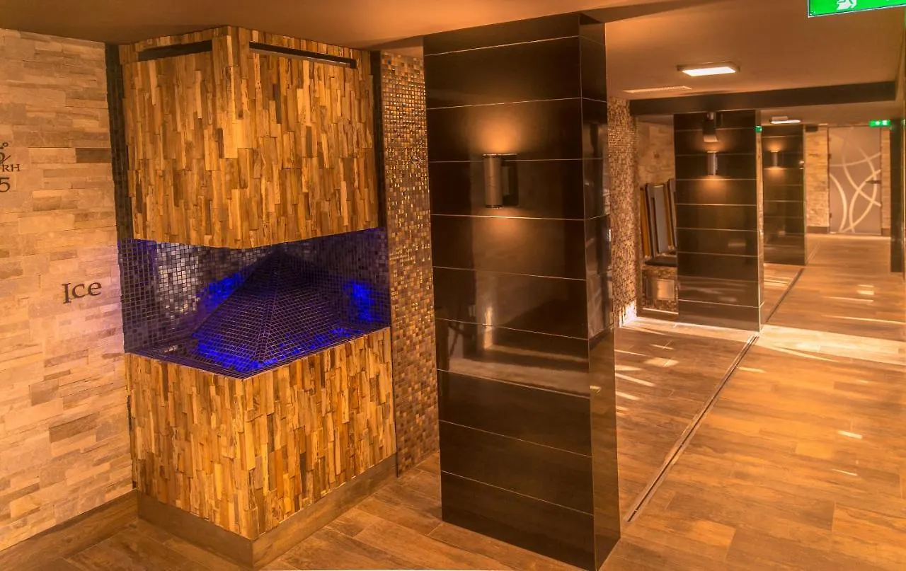 Wellness Hotel Astra Špindlerŭv Mlýn 4*,  Česká republika